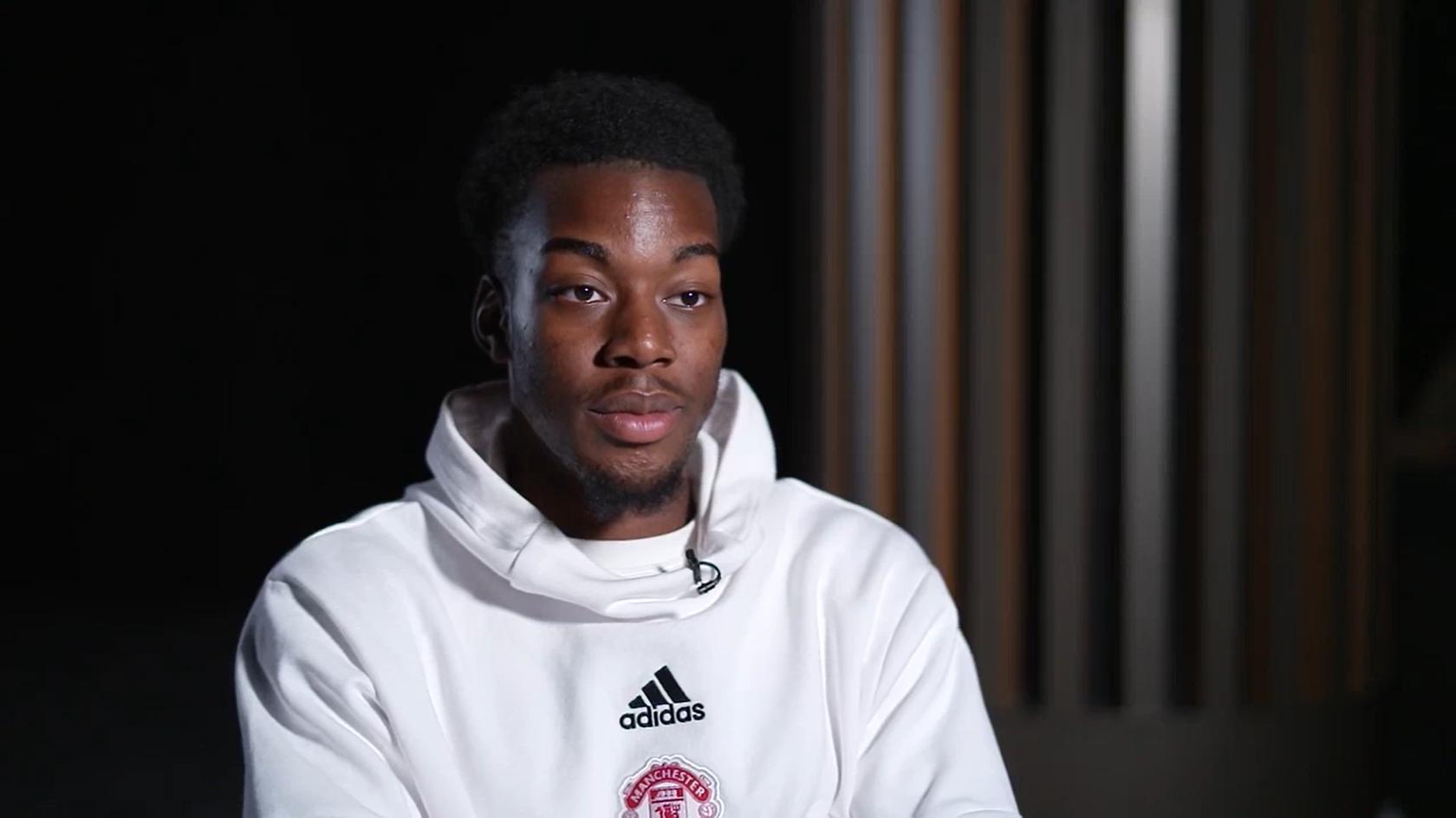 Elanga: ‘Hopefully he’ll set me up!’