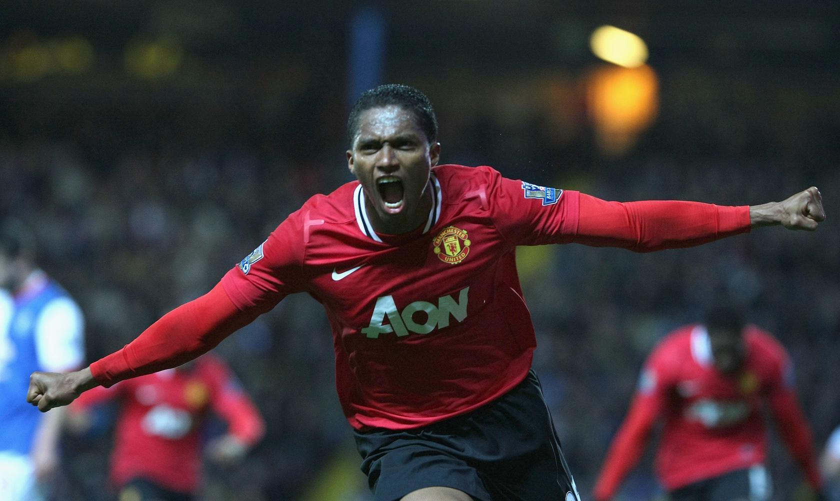 Blackburn Rovers 0 United 2