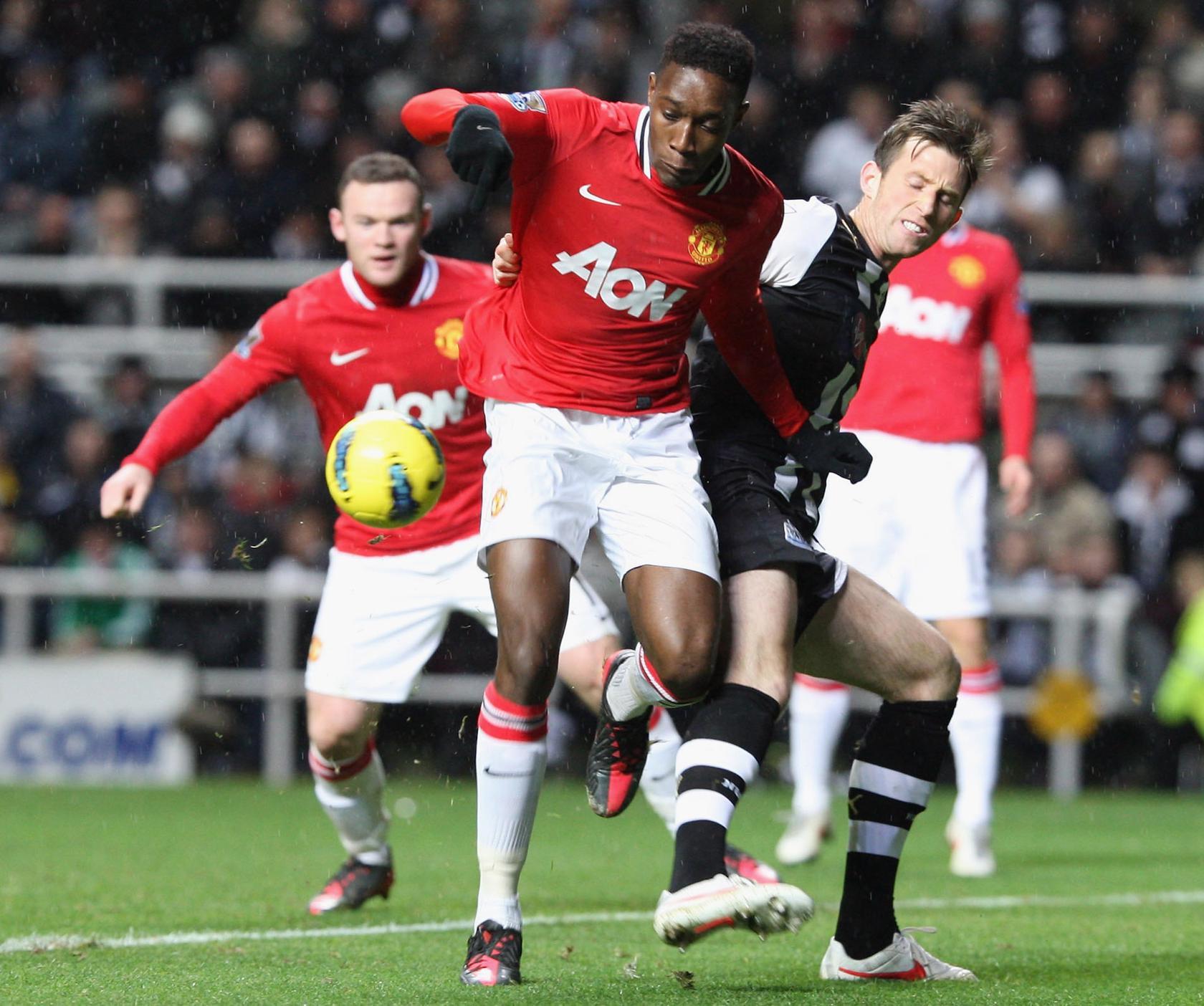 Newcastle United 3 United 0