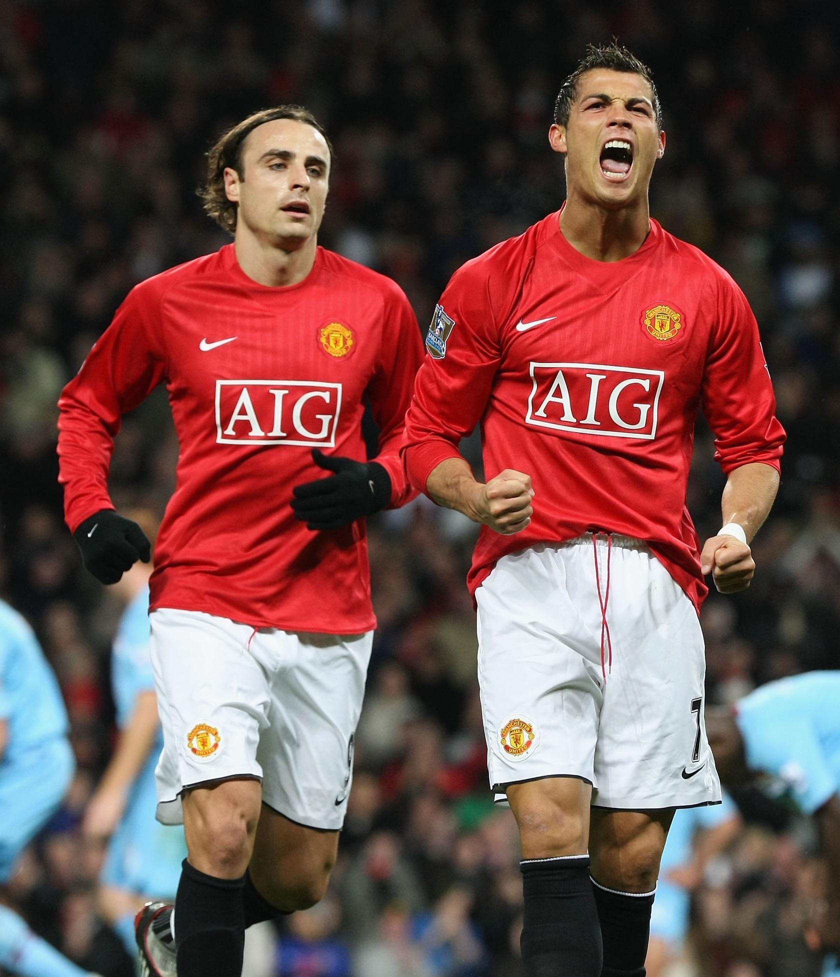 United 2 West Ham 0 