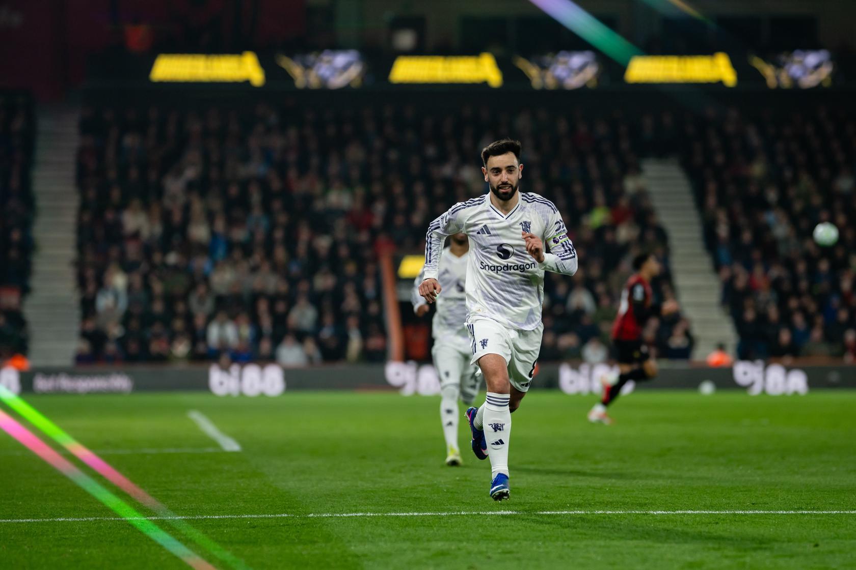 Fernandes reflects on a point gained