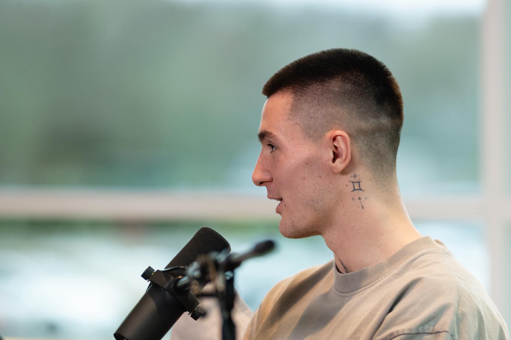 Sesko explains his new haircut